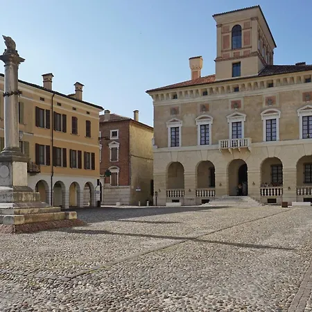 Toson D'oro Frühstückspension Sabbioneta